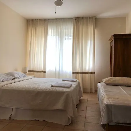 Magnolia Apartment *
